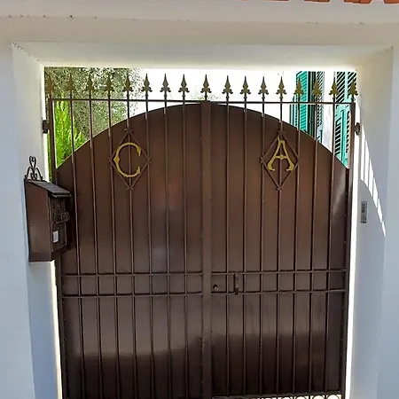Caldi Abbracci